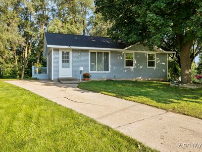 217 Lincoln Ct, Rockford, MI, 49341