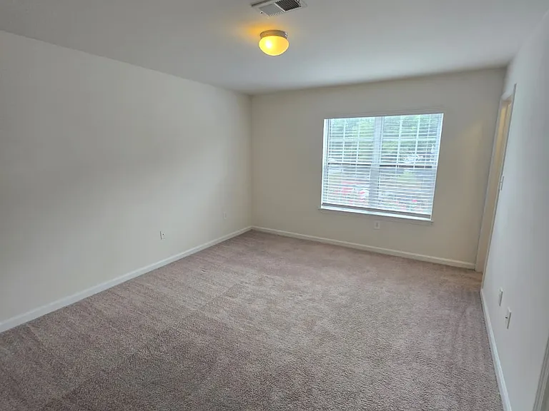 Wesley St. Claire Apartments at Lawrenceville — Photo 139