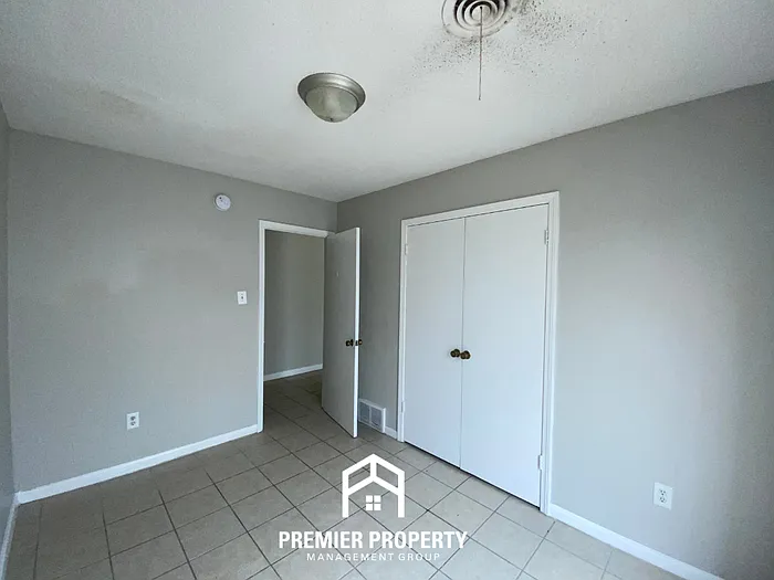 3785 Black Forest Dr — Photo 11