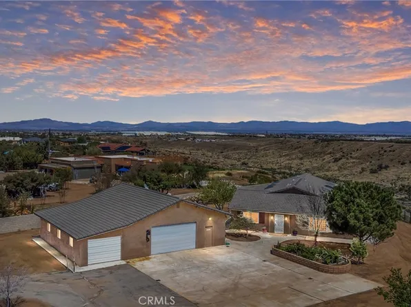 7045 Oakhill Rd, Oak Hills, CA 92344