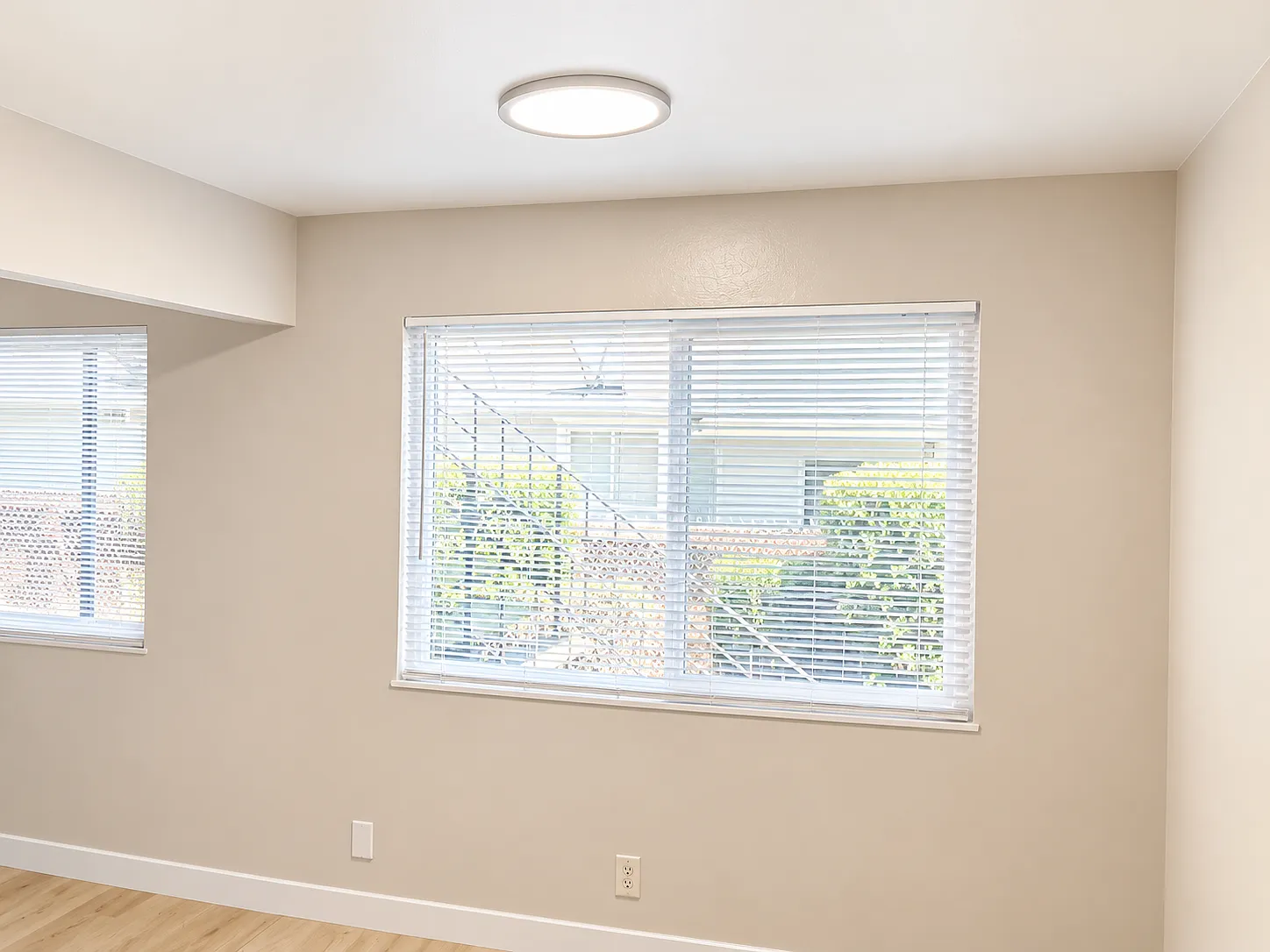 2 bed, 910 sqft, $2,450 — Photo 4