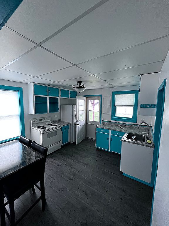 410 E Amelia St, Cassville, WI 53806 Zillow