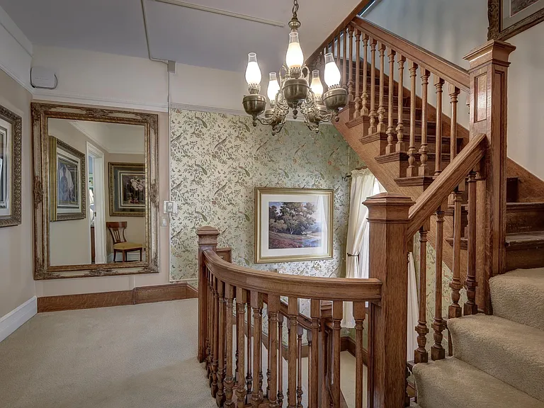Second floor landing