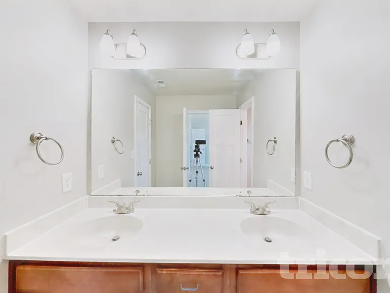 401 Bruce Johnson Rd — Photo 13
