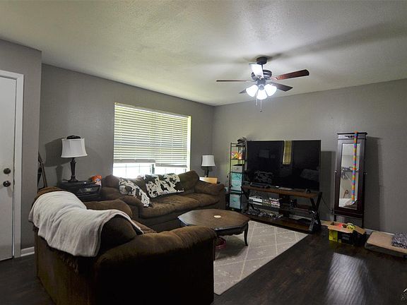 3rd image of 14585 County Road 2215