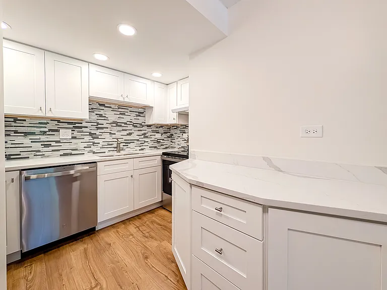 444 S Spring Rd #12 — Photo 9