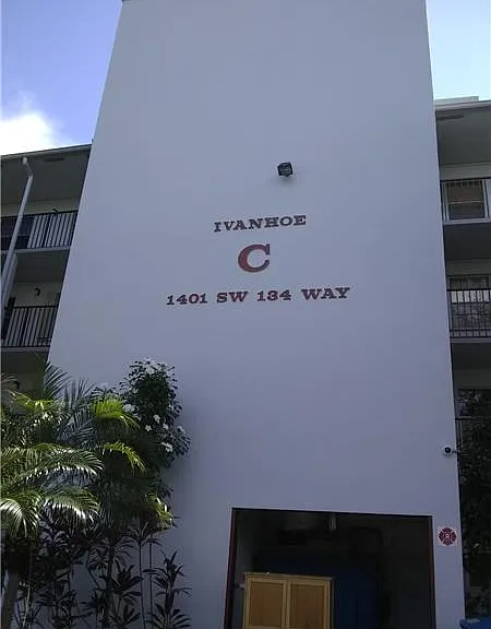 1401 SW 134th Way #C314 — Photo 7