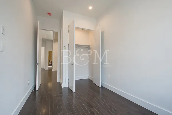 Rented by Brick&Mortar | media 15