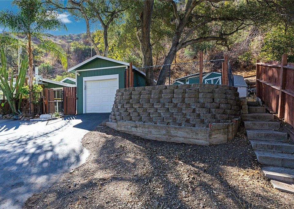 2nd image of 28792 Silverado Canyon Rd
