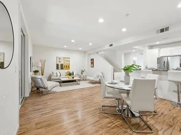 709 Modern Ice Dr, San Jose, CA 95112