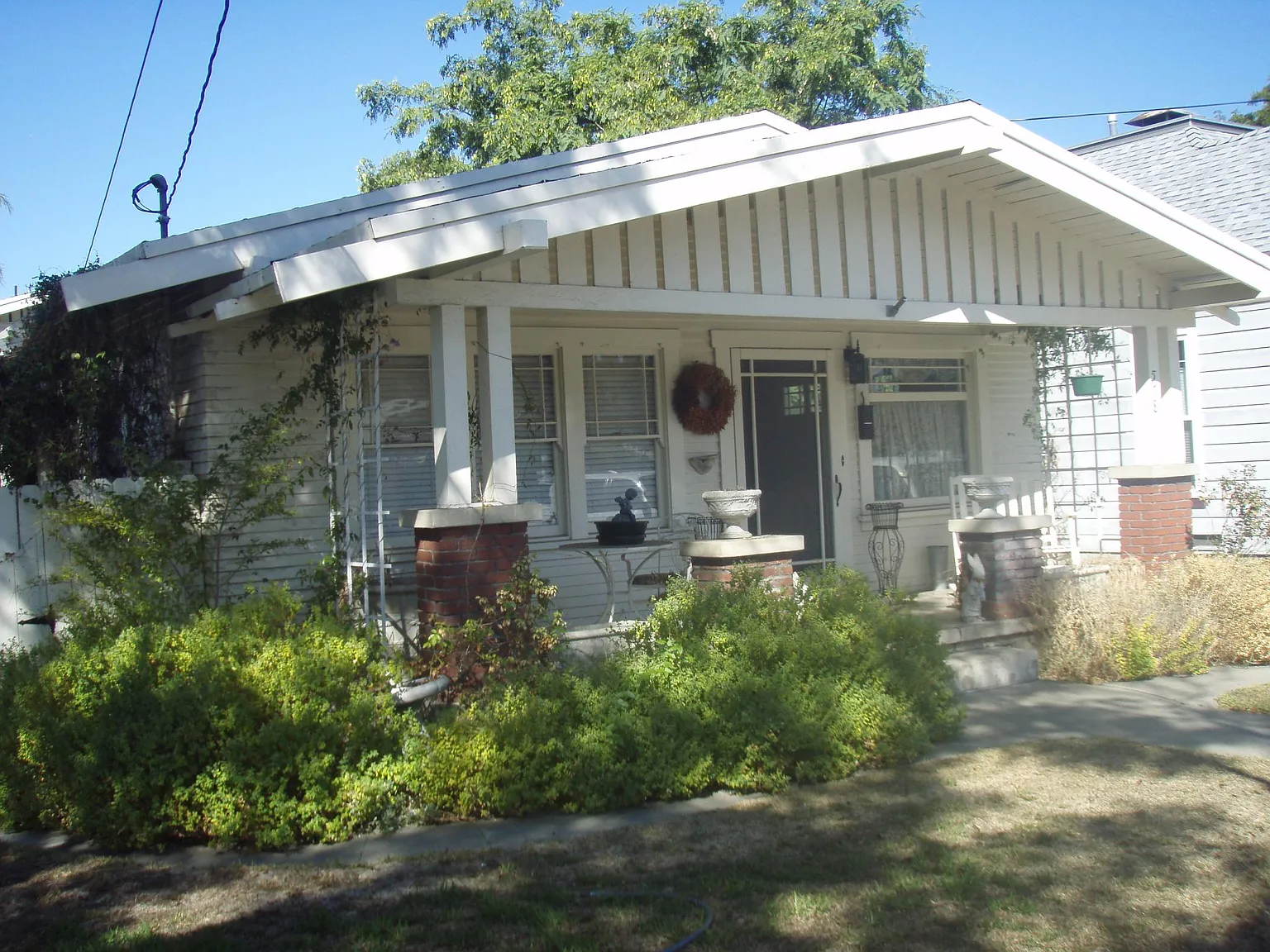 N Orange St, Orange — Photo 4