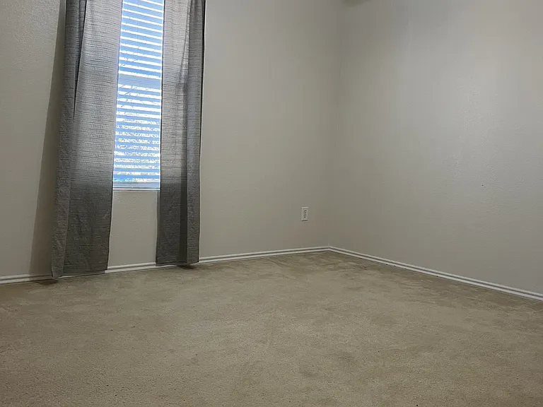 Guest Room 2