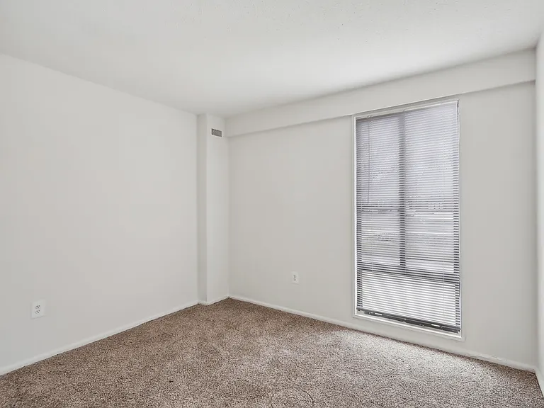 Trillium Apartments — Photo 15