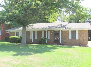 520 Federal Dr, Montgomery, AL 36107