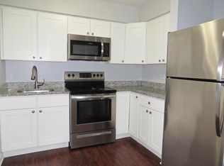 1080 N Wheeling Rd APT 1A, Mount Prospect, IL 60056