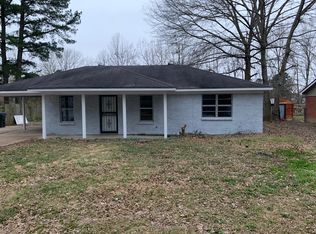 1735 Provine Rd, Grenada, MS 38901