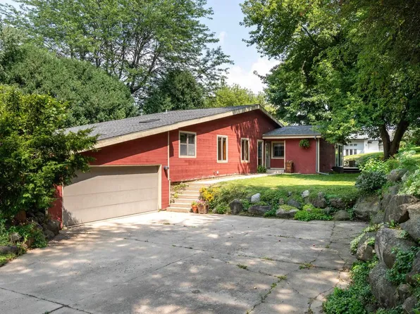 2616 Richardson Street, Fitchburg, WI 53711