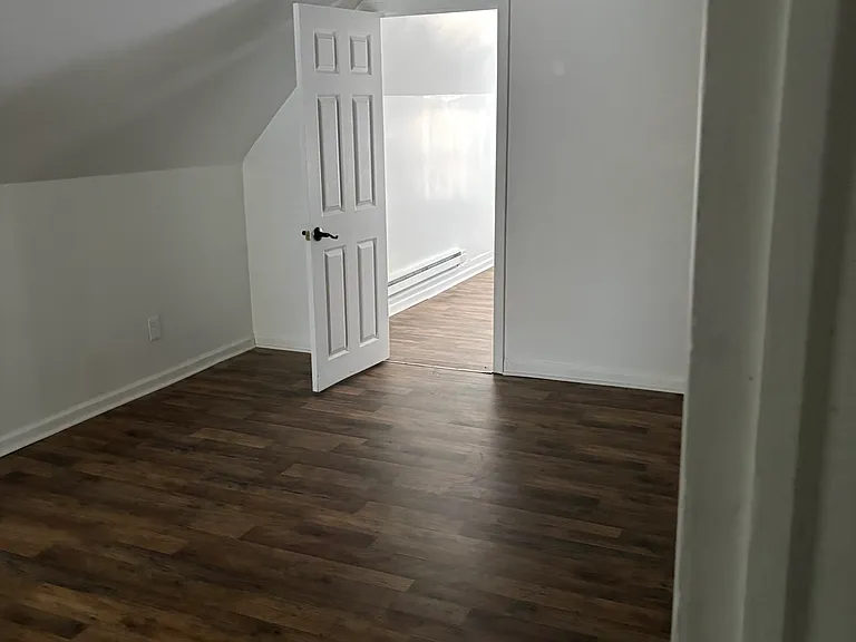 287 Lloyd St #2 — Photo 12