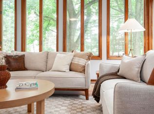 690 Cheshire Rd, Delaware, OH 43015