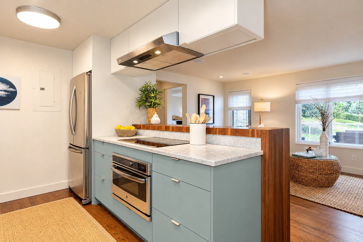 1 bed, 680 sqft, $2,995 — Photo 2