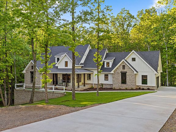 4th image of 5230 Crockett Pointe