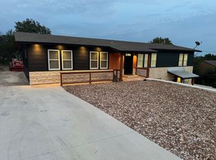 690 Floral Ave #A, New Braunfels, TX 78130