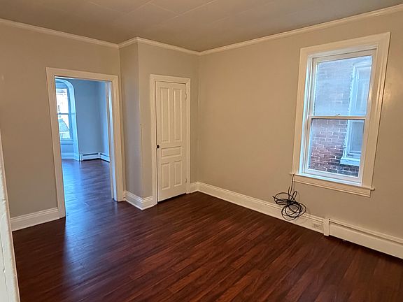 4th image of 559 Pennsylvania Ave Floor 2