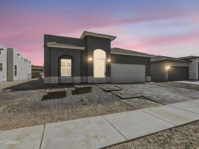 14824 Sam Garcia Ave — Photo 4