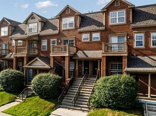 2881 Barclay Way, Ann Arbor, MI 48105
