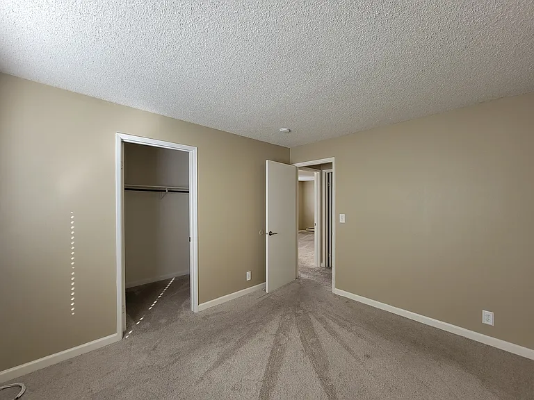 2625 Keystone Ave #101 — Photo 6