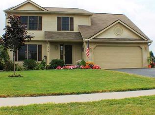514 Streamview Dr, Perrysburg, OH 43551