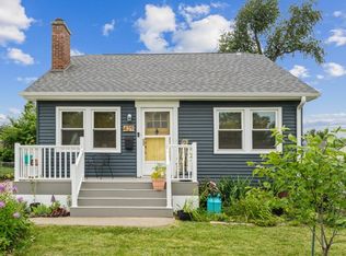 429 Dunreath Dr NE, Cedar Rapids, IA 52402
