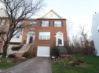 13172 Ashnut Ln, Herndon, VA 20171