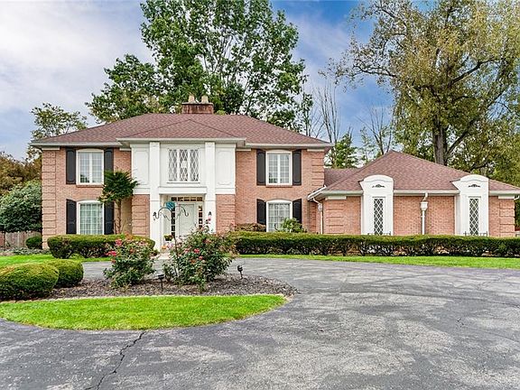 2nd image of 4600 Cantura Dr