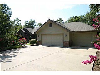 1st image of 97 Islay Dr