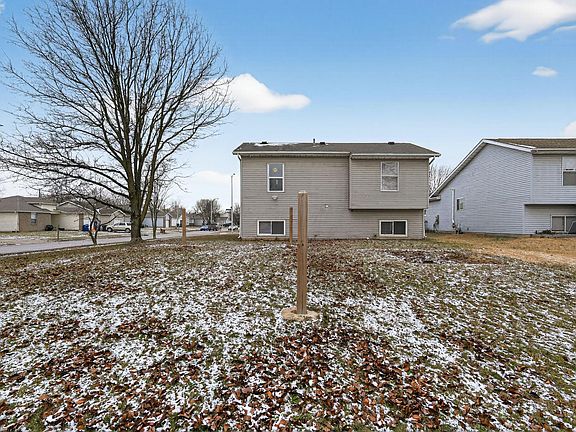 2nd image of 1640 Butterfly Ct