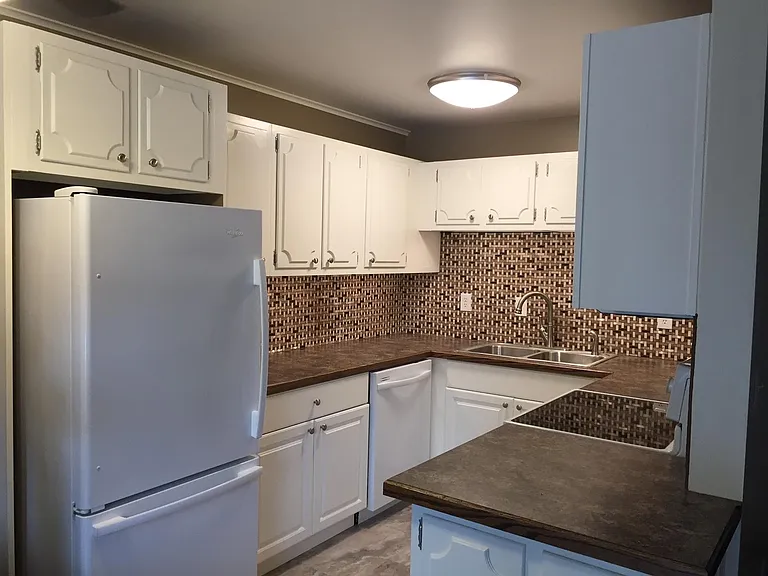 1201 W River Blvd #C113 — Photo 3