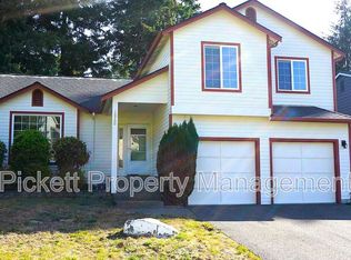 10960 Marigold Dr NW, Silverdale, WA 98383