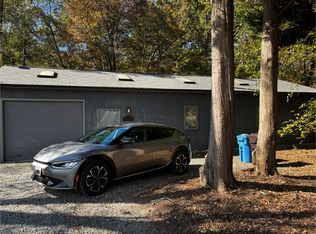 15706 Thompson Rd, Silver Spring, MD 20905