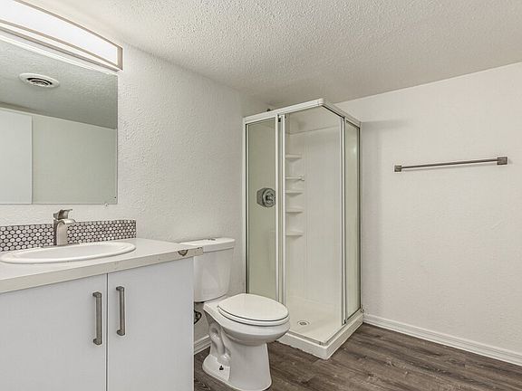 3rd image of 6730 N 17th Ave APT 108