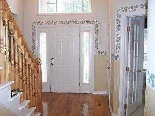 2nd image of 8909 Linden Lake Rd