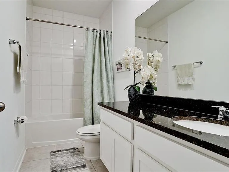 5517 Los Robles Ct — Photo 25
