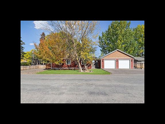 5th image of 205 Colorado Ave