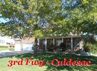 4 Green Briar Hills Ct, O'Fallon, MO 63366