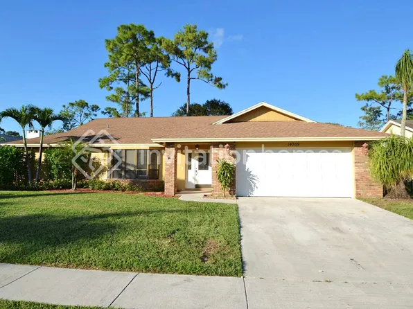 14369 Blackberry Dr, Wellington, FL 33414