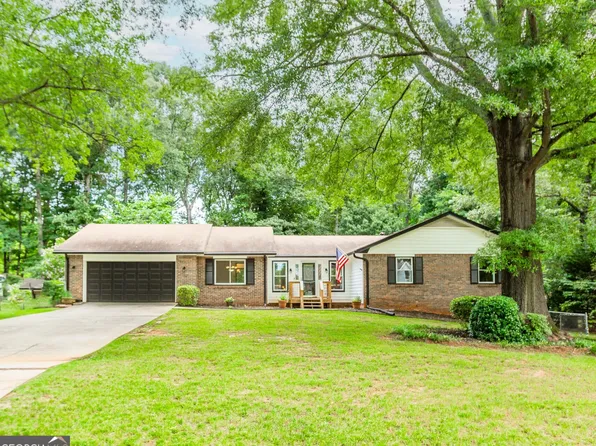 3156 Laurel Way, Snellville, GA 30078