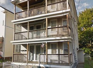 74 Osborn St, Providence, RI 02908