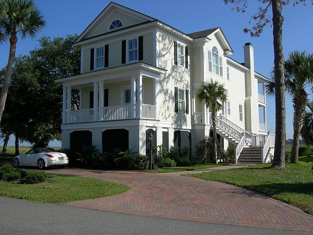 1st image of 298 McIntosh Ave