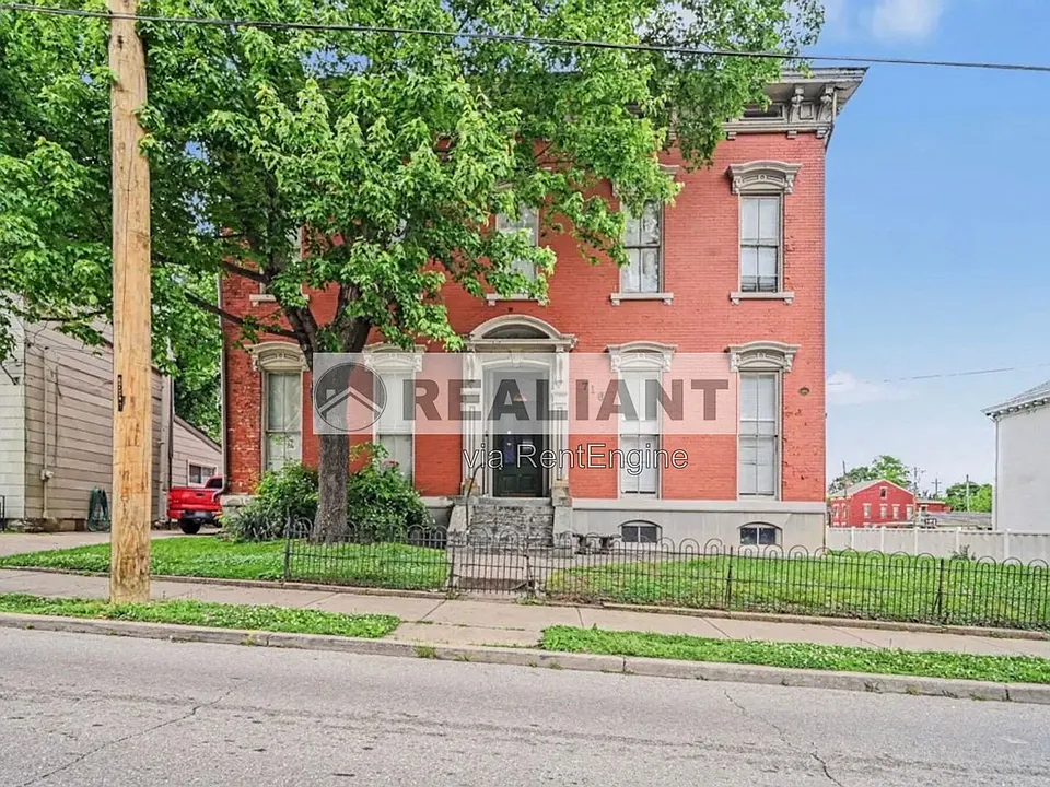 716 Lewis St #2