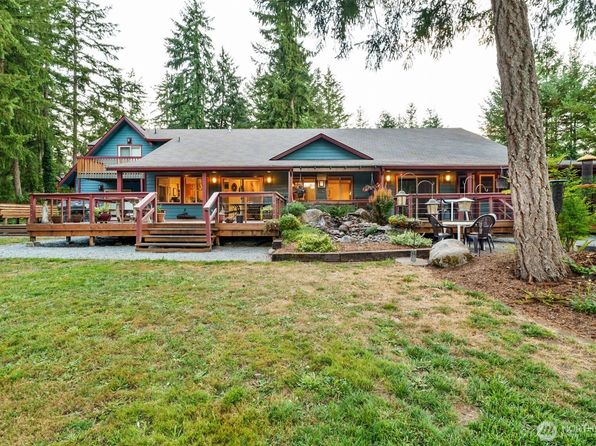 31405 94th Avenue E, Eatonville, WA 98328